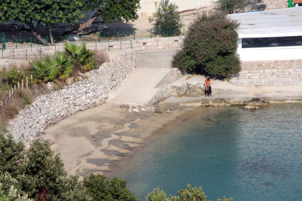 Apartments By The Sea Molunat, Dubrovnik - 8550 Exterior photo